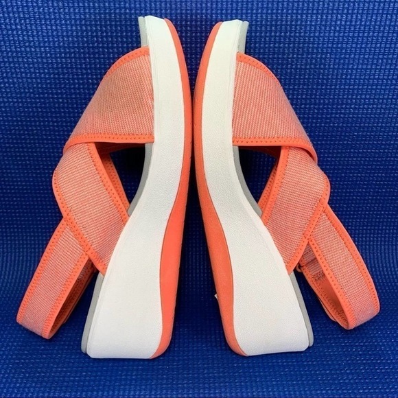 Clarks Step Cali Cove CloudSteppers Womens US 10M Coral White Wedge 61091214 - Picture 5 of 9